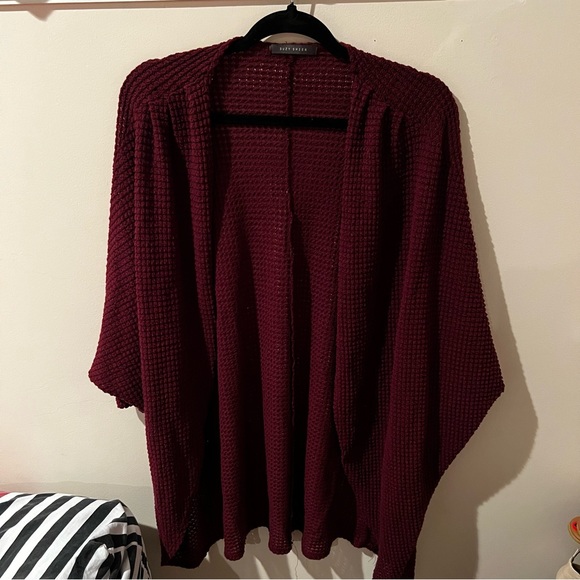 Suzy Shier, Burgundy, M - Picture 1 of 4